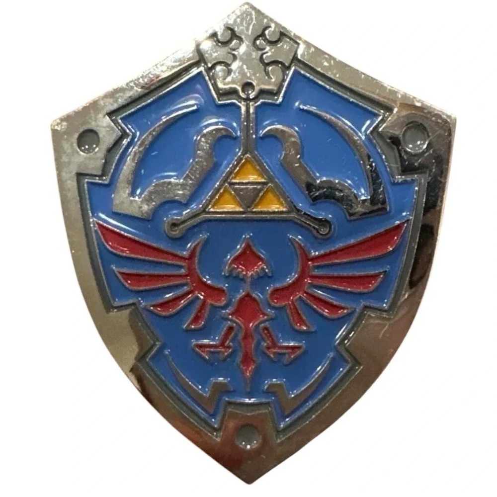Nintendo Legend of Zelda Hylian Shield Enamel Pin Badge Link Collectible 2022